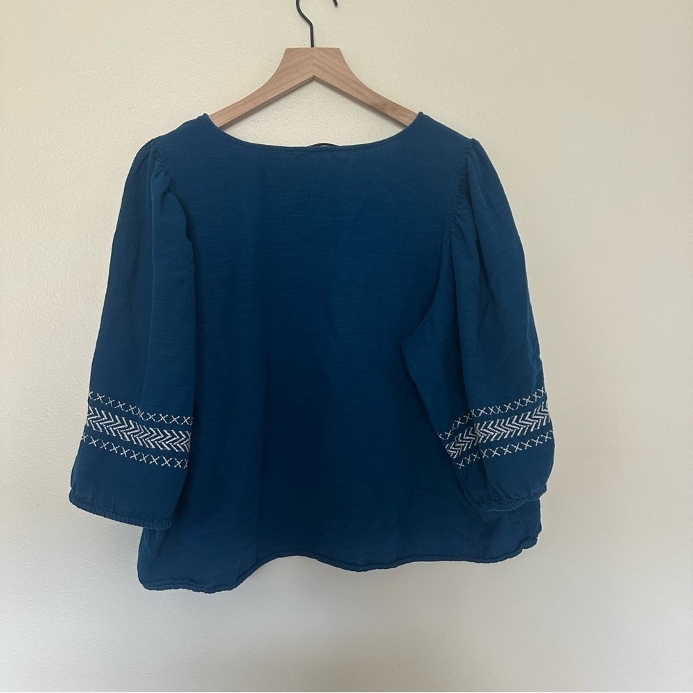 ELIZABETH and JAMES Boho Embroidered Dolman Sleeve Button V-Neck - Picture 6 of 7